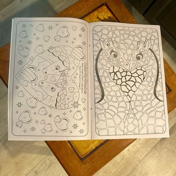 LISA🌈FRANK GIANT COLOR & ACTIVITY BOOK - Picture 4 of 7